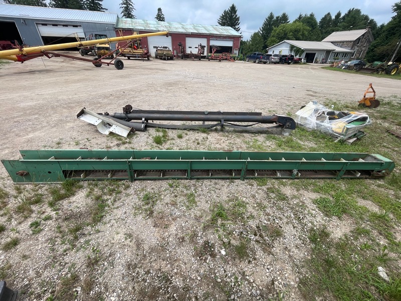 Augers/Conveyers  Paddle Conveyer - Electric Drive - 9" x 17' Photo